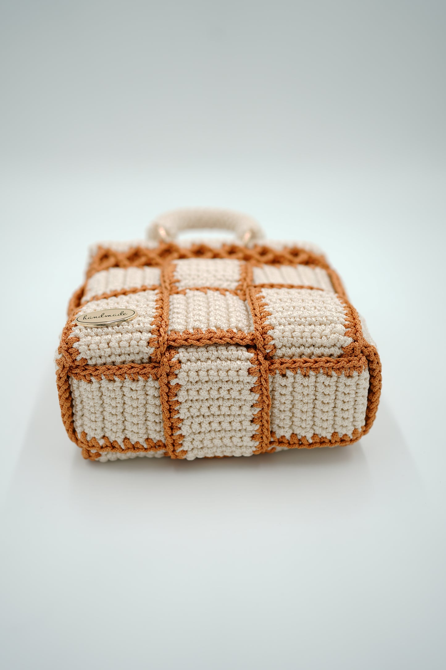 Exodus Off-White Goldenrod Checkered