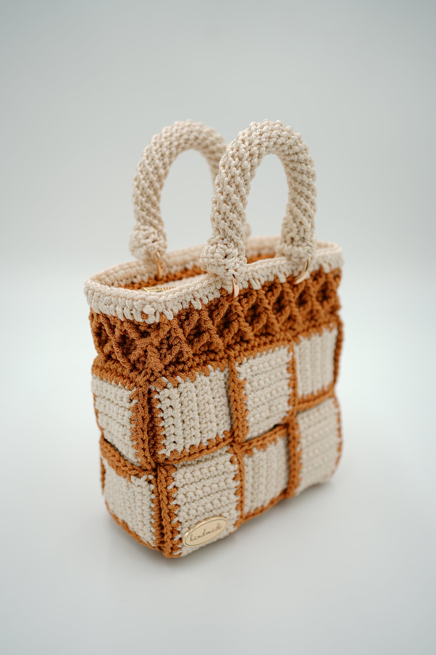 Exodus Off-White Goldenrod Checkered